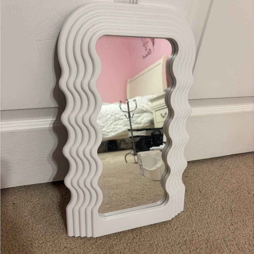 Modern White Wavy Wall Mirror